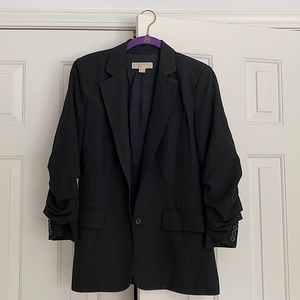 Black Michael by Michael Kors Blazer with ruched sleeves, size 4